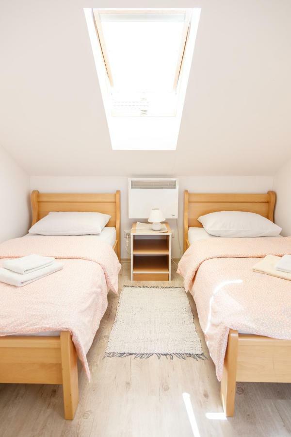 Apartmani Maraton Vukovar Bagian luar foto