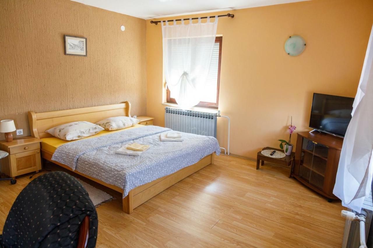 Apartmani Maraton Vukovar Bagian luar foto